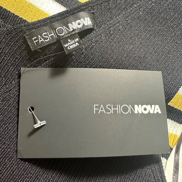 Fashion Nova Yellow & Black Elsie Midi Dress Striped Pattern V-Neck Size L NWT - Picture 4 of 11